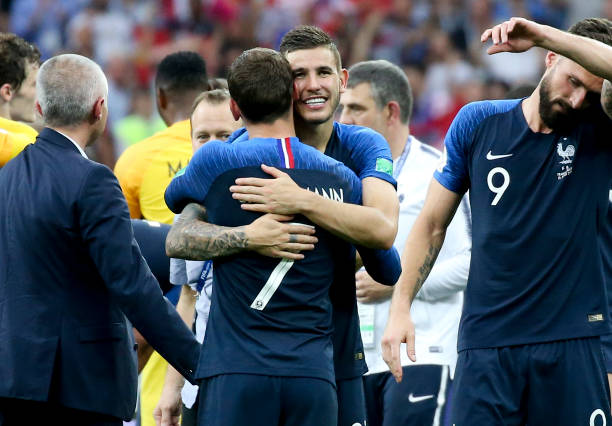 態度嶄露頭 態度嶄露頭