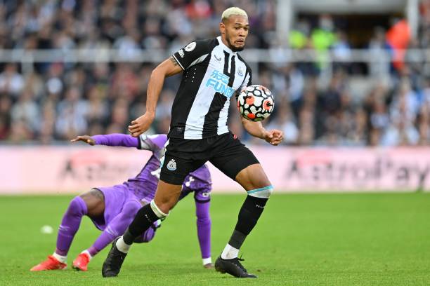 对场上局势 对场上局势