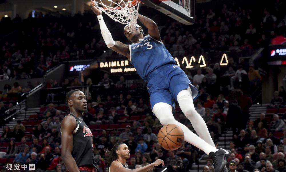 屢屢創造奇 屢屢創造奇