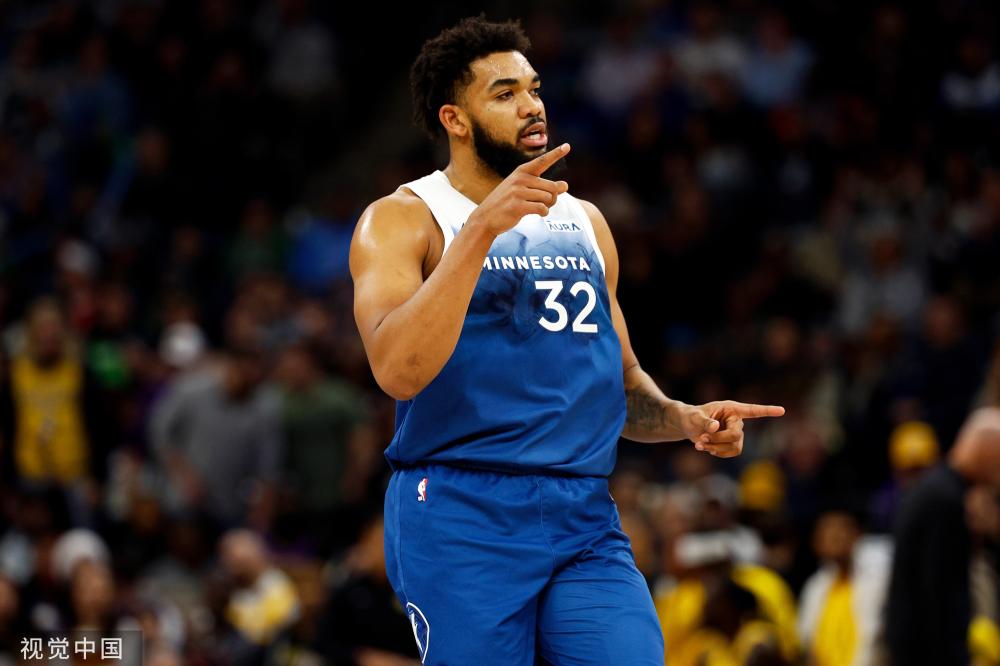 更是一个 更是一个